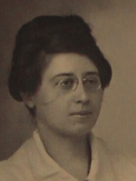 Eva Olga Albertine Genouy